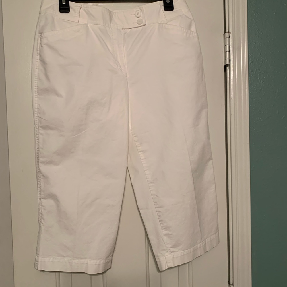 Loft Julie capris euc